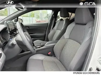 Photo 12 Toyota C-HR  184h Collection 2WD E-CVT MY22