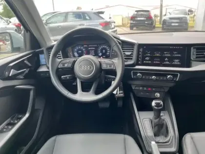 Photo 13 Audi A1  Sportback 35 TFSI 150ch S line S tronic 7