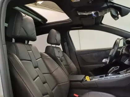 Photo 11 DS DS 7  Crossback E-TENSE 4x4 300ch Louvre