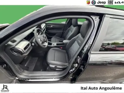 Photo 8 Jeep Avenger  1.2 Turbo T3 110ch MHEV Black Edition BVR6 eHybrid