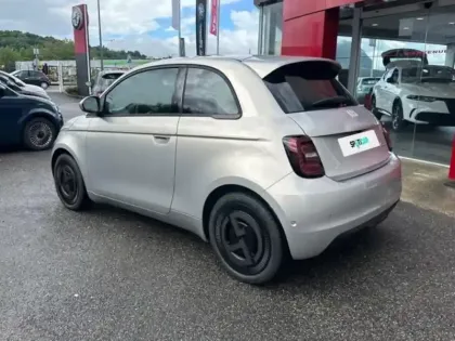 Photo 6 Fiat 500  e 118ch Giorgio Armani Collectors Edition MY25