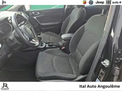 Photo 8 Kia Ceed  1.6 CRDI 136ch MHEV Active iBVM6