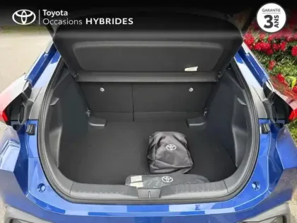 Photo 9 Toyota C-HR  1.8 Hybride 140ch Graphic MY26