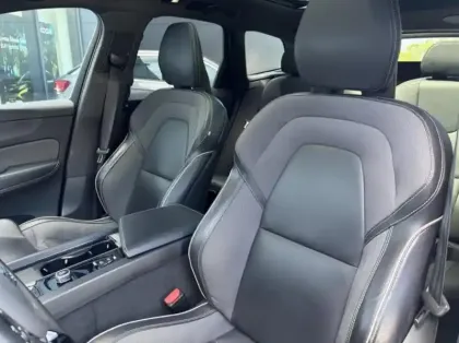 Photo 13 Volvo Xc60  B4 197ch Ultimate Style Dark Geartronic