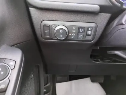 Photo 13 Ford Kuga  2.5 Duratec 190ch FHEV E85 Vignale BVA
