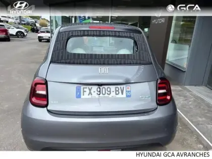 Photo 15 Fiat 500  e 118ch La Prima