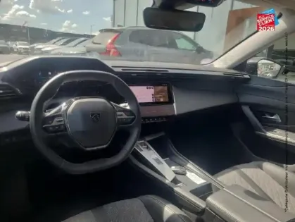 Photo 14 Peugeot 408  PHEV 180ch Allure Pack e-EAT8