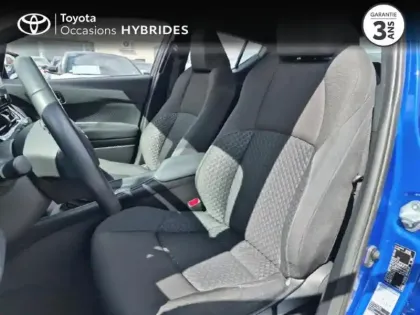 Photo 10 Toyota C-HR  122h Dynamic 2WD E-CVT  MC19