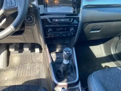 Photo 11 Suzuki Vitara  1.4 Boosterjet Hybrid 129ch Style