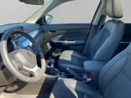 Photo 9 Suzuki Vitara  1.4 Boosterjet Hybrid 129ch Style