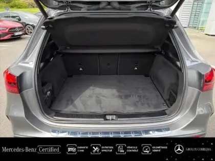 Photo 11 Mercedes GLA  200 d 150ch AMG Line 8G-DCT