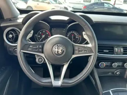 Photo 10 Alfa Romeo Stelvio  2.2 Diesel 190ch Sprint AT8 MY20