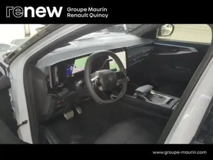Photo 8 Renault Austral  1.2 E-Tech full hybrid 200ch Iconic esprit Alpine- 24