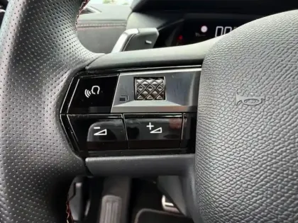 Photo 9 DS DS 3  Crossback PureTech 130ch Performance Line Automatique 7cv