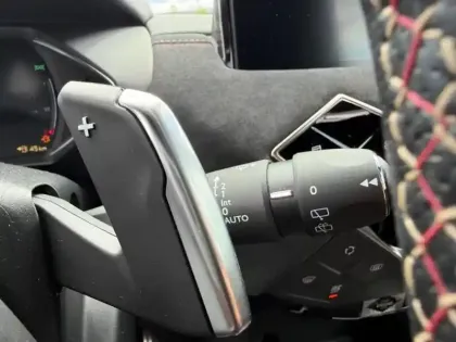 Photo 11 DS DS 3  Crossback PureTech 130ch Performance Line Automatique 7cv