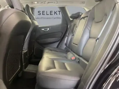Photo 14 Volvo Xc60  T6 Hybride Rechargeable 253 + 145ch Plus Style Dark Geartronic 8 AWD