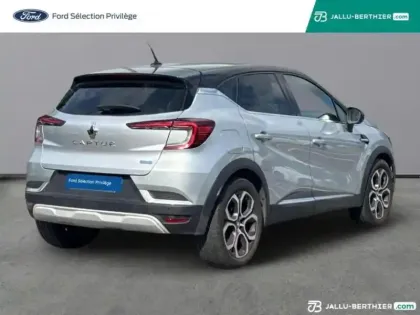 Photo 19 Renault Captur  1.6 E-Tech hybride 145ch Intens -21
