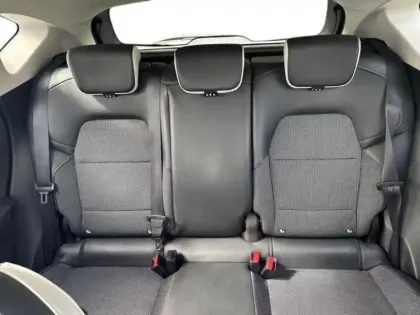 Photo 23 Renault Captur  1.6 E-Tech hybride 145ch Intens -21