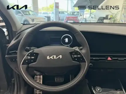 Photo 8 Kia Niro  1.6 GDi 138ch HEV Premium DCT6