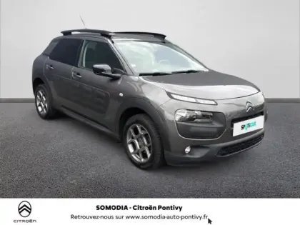 Photo 17 Citroën C4  Cactus PureTech 82 Shine
