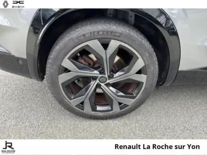 Photo 7 Renault Austral  1.2 E-Tech full hybrid 200ch Iconic esprit Alpine