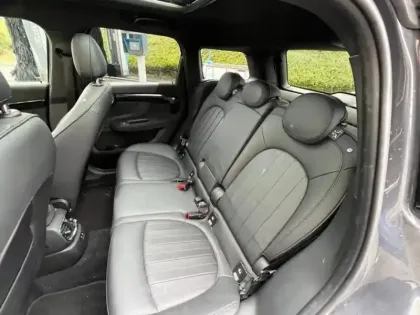 Photo 8 Mini Countryman  Cooper SE 125ch + 95ch Northwood ALL4 BVA6