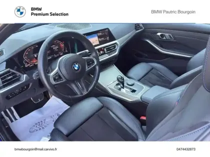 Photo 8 BMW Serie 3 Série 3 318dA MH 150ch M Sport