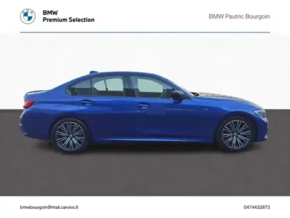 Photo 7 BMW Serie 3 Série 3 318dA MH 150ch M Sport