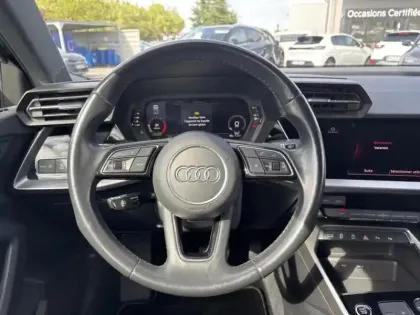 Photo 13 Audi A3  Berline 35 TFSI 150ch Mild Hybrid Business line S tronic 7