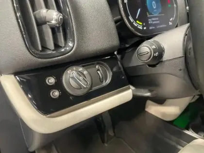 Photo 14 Mini Countryman  Cooper SE 125ch + 95ch Edition Premium ALL4 BVA6
