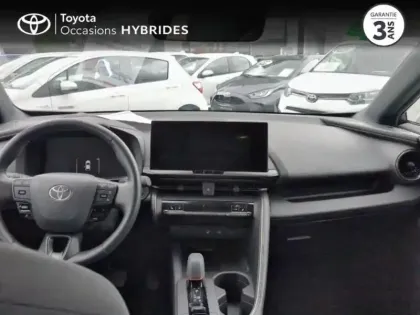Photo 7 Toyota C-HR  2.0 Hybride 200ch Design MY25