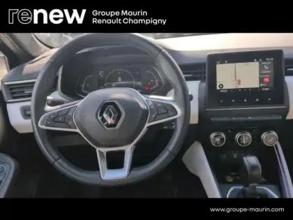 Photo 8 Renault Clio  1.6 E-Tech hybride 145ch Techno