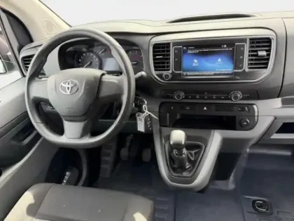 Photo 10 Toyota Proace  Medium 1.5 D-4D 120 Dynamic RC21