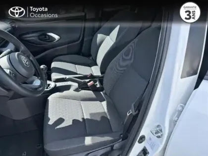Photo 10 Toyota Yaris  70 VVT-i Dynamic Business 5p MY22