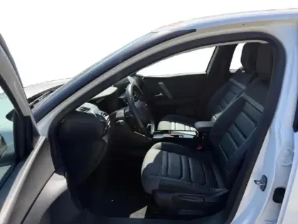 Photo 8 Citroën C4  PureTech 130ch S&S Shine EAT8