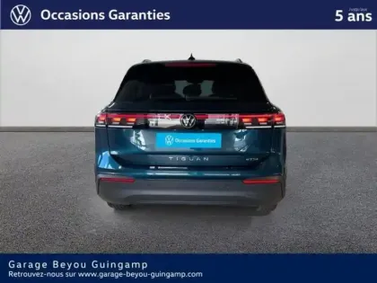 Photo 6 Volkswagen Tiguan  1.5 eTSI 131ch VW Edition DSG7