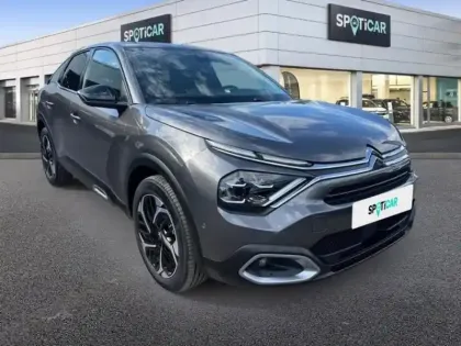 Photo 17 Citroën C4  1.2 Hybride 136ch S&S MAX Automatique
