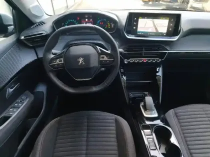 Photo 10 Peugeot 208  e- 136ch Active Pack