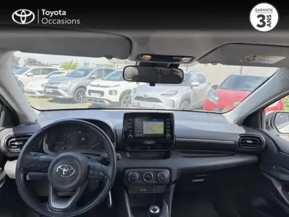 Photo 7 Toyota Yaris  70 VVT-i Dynamic Business 5p MY22