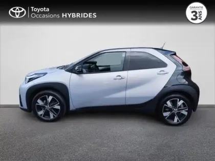 Photo 12 Toyota Aygo X  116h Graphic