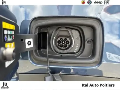 Photo 12 Jeep Renegade  1.3 GSE T4 190ch 4xe Central Park AT6 MY21