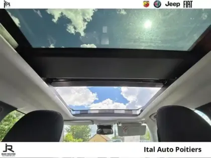 Photo 11 Jeep Renegade  1.3 GSE T4 190ch 4xe Central Park AT6 MY21
