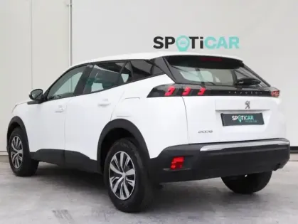 Photo 6 Peugeot 2008  1.2 PureTech 100ch S&S Active Business