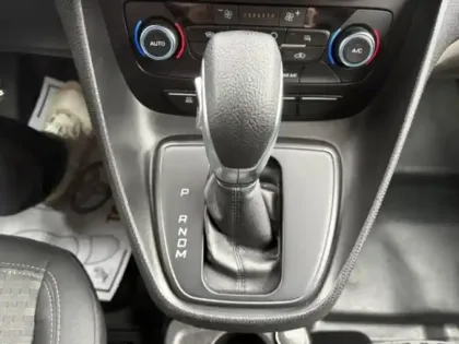 Photo 14 Ford Transit Connect  L1 1.5 TD 100ch Stop&Start Trend Business