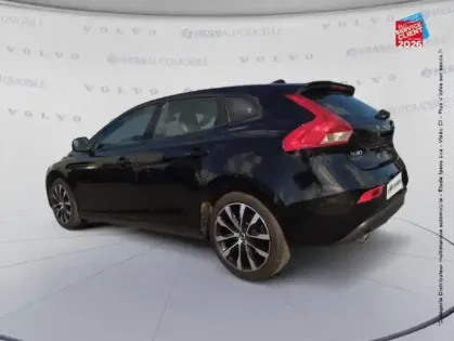 Photo 7 Volvo V40  D3 AdBlue 150ch Signature Edition Geartronic
