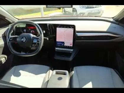 Photo 8 Renault Megane  E-Tech Electric EV60 220ch Techno super charge -B
