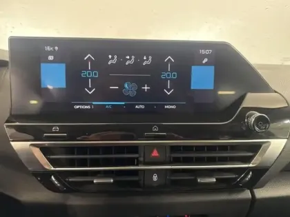 Photo 14 Citroën C4  PureTech 100ch S&S Feel