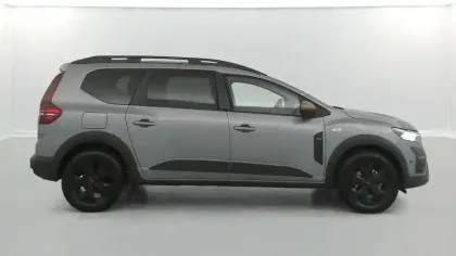 Photo 14 Dacia Jogger  Hybrid 140 7 places GSR2