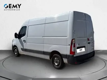 Photo 6 Renault Master  CA TRAC F3300 L2H2 DCI 135