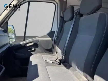 Photo 9 Renault Master  CA TRAC F3300 L2H2 DCI 135